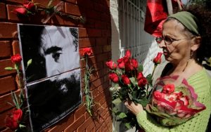 Los cubanos rinden tributo desde este lunes a las cenizas de Fidel Castro