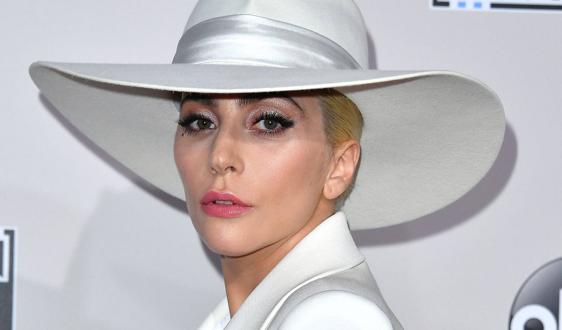 Lady Gaga: “Es legal seguirme y acecharme en la playa”