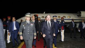 Presidente Medina retorna de Cuba luego de participar en tributo al Comandante Fidel Castro Ruz
