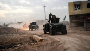 El ejército iraquí asegura que ha tomado la sede de la televisión de Mosul