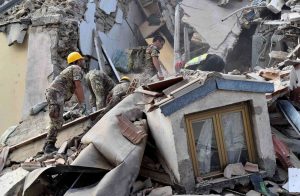 Italia aprueba más ayuda para las víctimas de los sismos