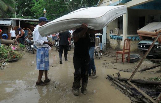 Piden avanzar ayuda para afectados por las lluvias en Santiago