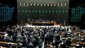 Brasil: Diputados quieren aprobar ley para evitar condenas por corrupción