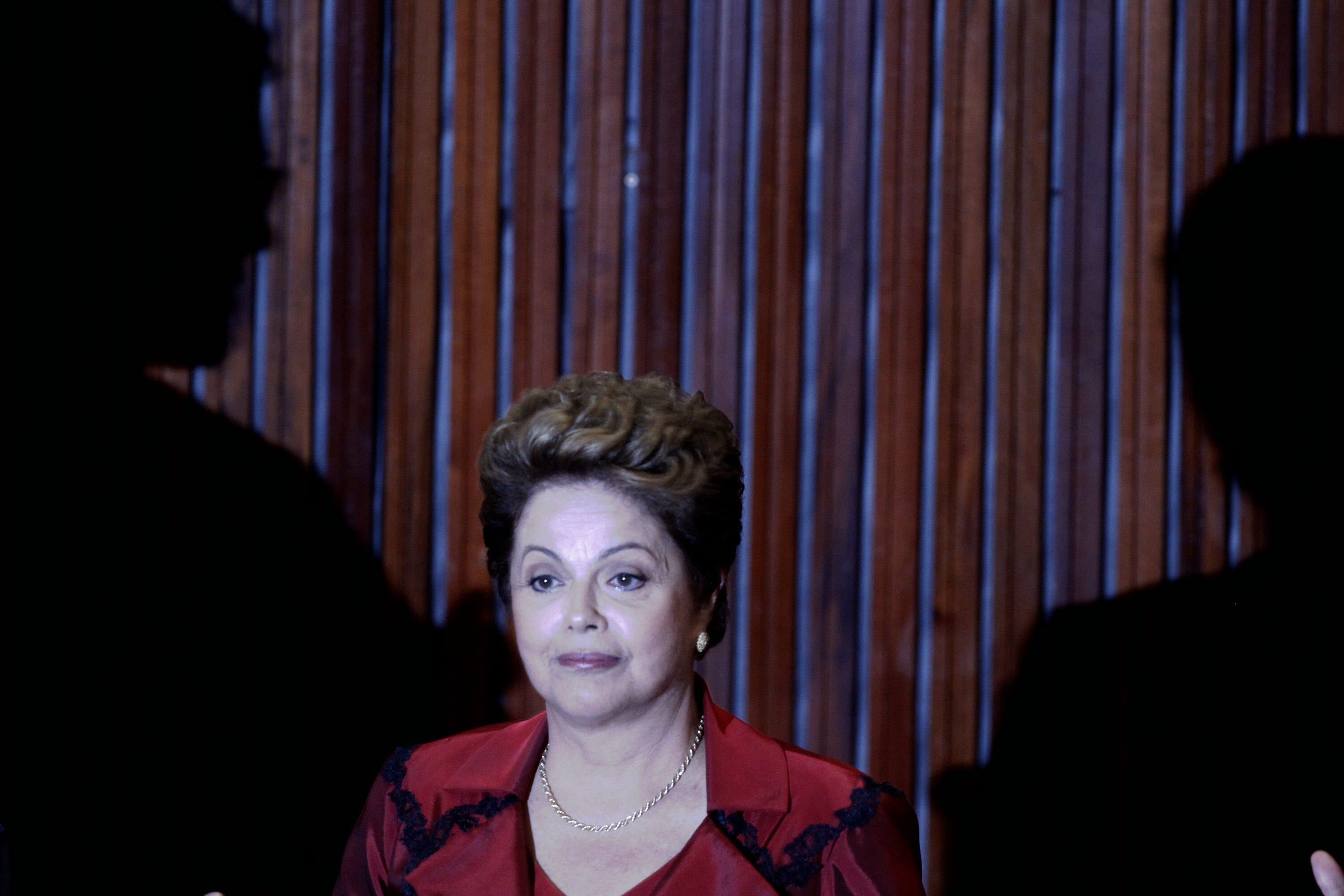La expresidenta Rousseff denuncia que Brasil "vive un estado de excepción"