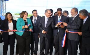 Presidente Medina inaugura dos centros educativos y una estancia infantil en SDN y SDE