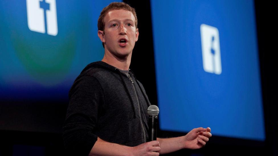 Zuckerberg niega que noticias falsas en Facebook influyeran en victoria de Trump