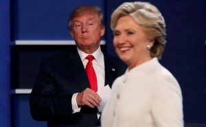 Clinton superó por dos millones de votos a Trump, que ganó por Colegio Electoral
