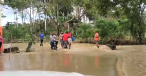 Provincia Duarte: municipio de Arenoso sigue inundado 