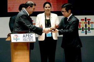 Líderes de APEC concluyen cumbre orientada contra el proteccionismo