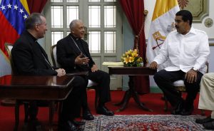 El Gobierno de Venezuela cuestiona la mediación del Vaticano