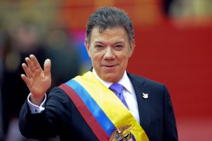 Nobel de Paz fue “un regalo divino” para el nuevo acuerdo con FARC: Presidente Santos desde Noruega