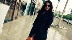 Detienen en Arabia Saudita a una mujer por publicar una foto sin velo en Twitter