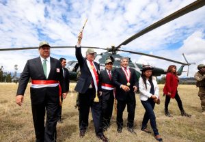Perú : Kuczynski elude el conflicto con el Congreso para salvar a su ministro estrella