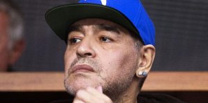 Maradona llega a Cuba para despedirse de Fidel Castro