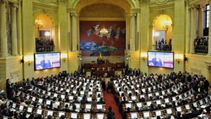 El Congreso colombiano aprueba en primer debate la Ley de Amnistía para las FARC