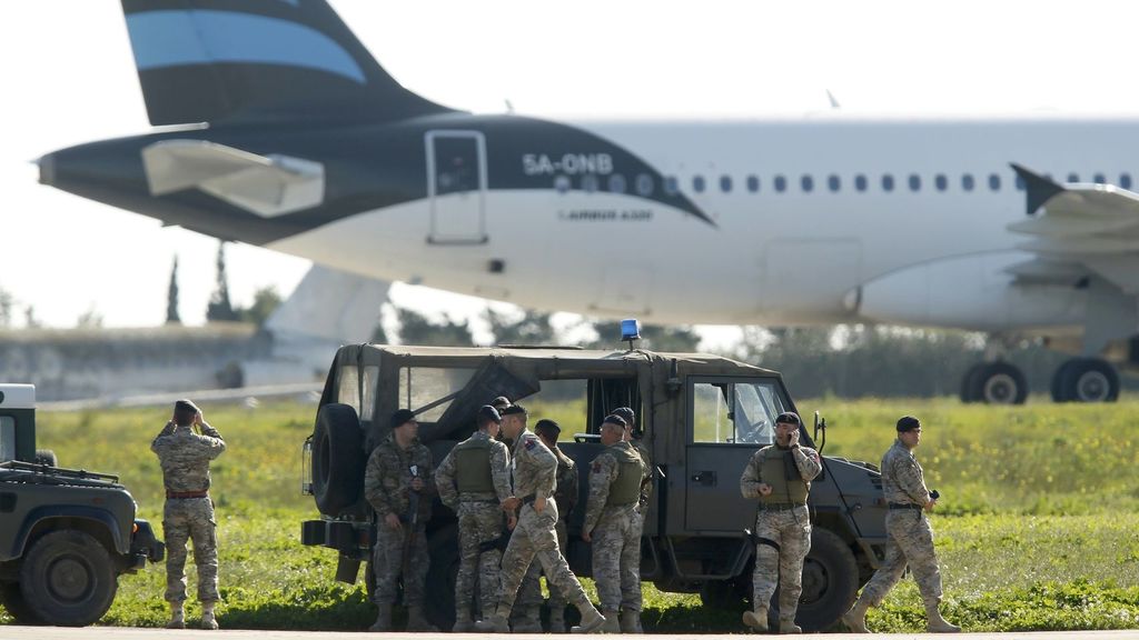 Aterriza de emergencia en Malta un avión libio secuestrado
