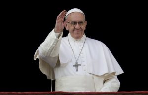 El papa desea paz en Navidad a las víctimas de la guerra 
