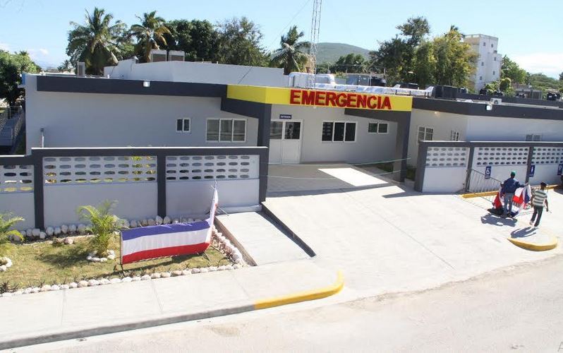 Presidente Medina inaugura hospital en Jimaní