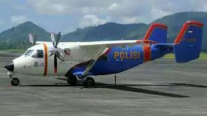 Se estrella en el mar avión de la Policía Indonesia