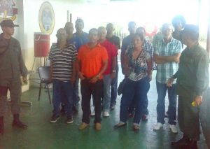 Tripulación de un barco con 11 dominicanos se encuentran detenidos en Venezuela 