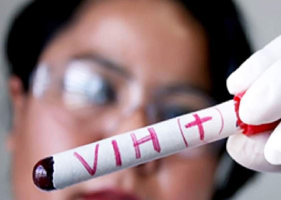 Autoridades dicen en RD 9 mil nacimientos son de madres diagnosticadas con VIH
