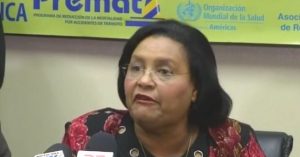  
Viceministra Salud Colectiva pide a presidente CMD capacitar médicos sobre leptospirosis
