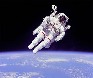 NASA: Astronautas de la EEI harán dos caminatas espaciales en enero
