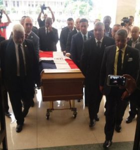 Congreso, alcaldía DN y PRD rinden honras fúnebres a Franco Badía