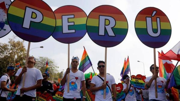 La Justicia peruana abre la puerta al matrimonio homosexual