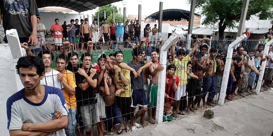 Asciende a 30 el número de muertos por los motines en dos cárceles brasileñas