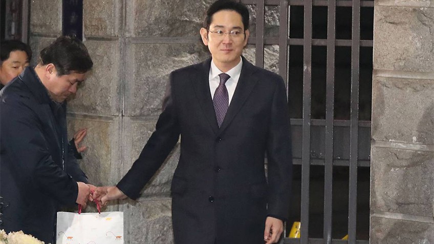 Un tribunal de Seúl deniega la detención del heredero de Samsung