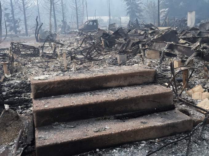 Incendios en Chile arrasan centenares de casas en horas