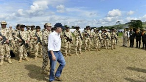 Santos garantiza se avanza en implementación de la paz con las FARC
