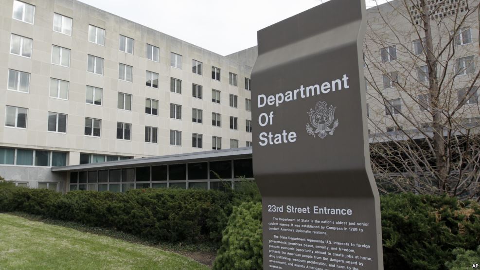 Renuncian altos funcionarios del Departamento de Estado de los EEUU
