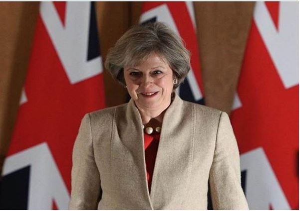 Mandataria británica anuncia Gran Bretaña no "se aferrará a fragmentos de membresía" con UE
