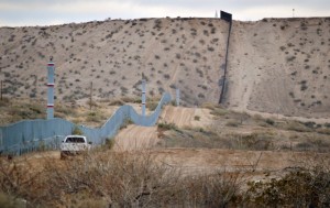 EEUU: Congreso cifra costo del muro con México entre 12.000 y 15.000 millones de dólares