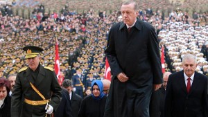 Turquía: detuvieron a 60 empresarios por presuntos lazos con el clérigo Fethullah Gülen