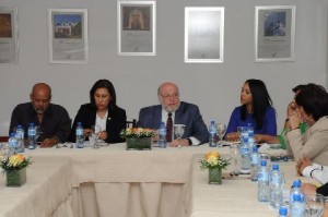 Ministro Cultura se reúne con miembros Comisión Nacional de Carnaval
