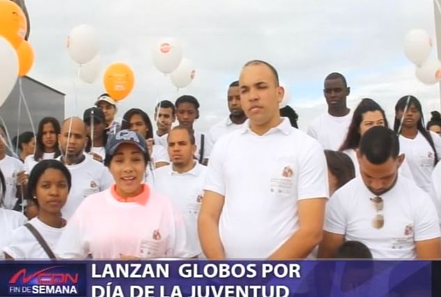 Lanzan globos por Día de la Juventud