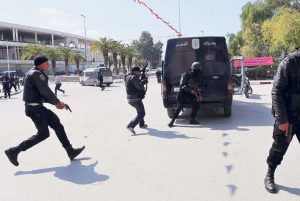 Juez británico critica gestión policial de ataque en Túnez