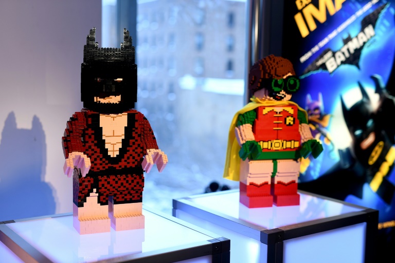 LEGO Batman desplaza en taquilla a "Cincuenta sombras más oscuras"
