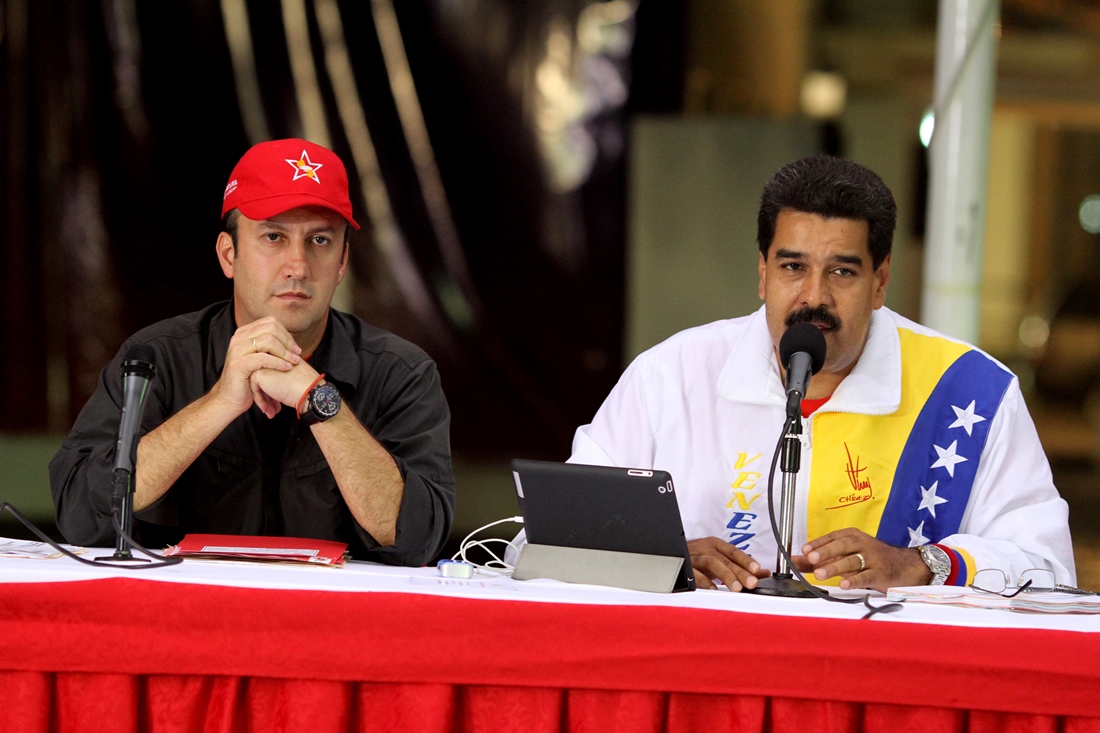 Venezuela: Maduro protesta por sanción contra vicepresidente