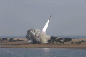 Unión Europea impone nuevas sanciones Corea del Norte por ensayos nucleares
