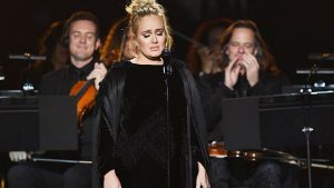 Adele se equivocó y tuvo que interrumpir su homenaje a George Michael en los Grammy 2017
