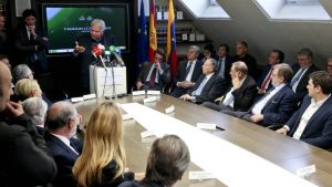 González y Aznar piden abrir el proceso para suspender a Venezuela en la OEA