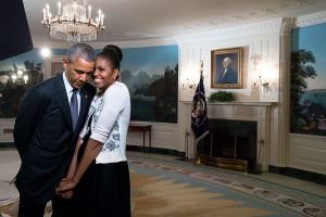 Obama derrite Twitter con su felicitación de San Valentín a Michelle