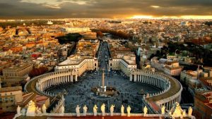Tribunal vaticano incautó12 millones de euros en bienes por blanqueo
