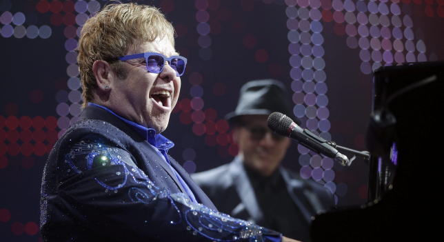 Elton John suma Barcelona a los conciertos españoles de su nueva gira