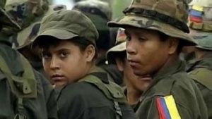 Las FARC entregarán a los menores que están en sus filas el 1 de abril