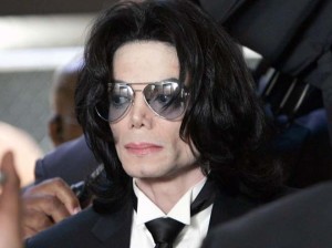 La pelea por la fortuna de Michael Jackson: el estado también quiere su parte